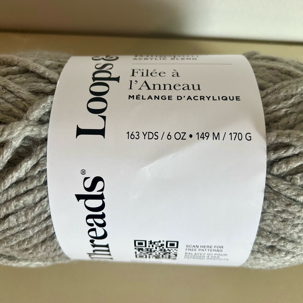 Loops & Threads Ringspun Yarn in Drizzle - Picture 5 of 6